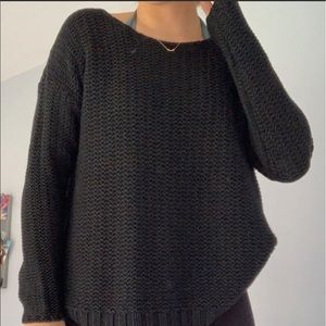 BRANDY MELVILLE SWEATER